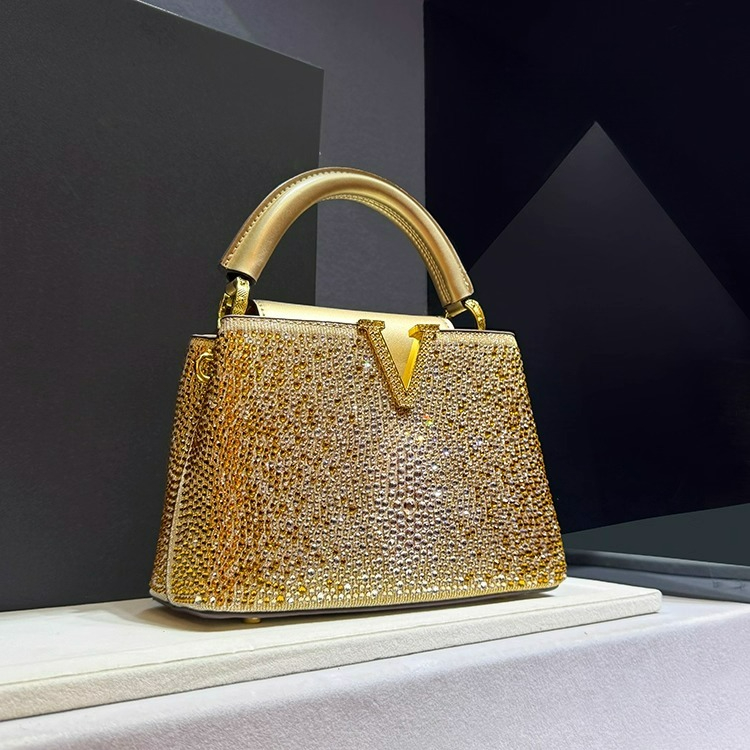 Luksusowa Marka Projektancka W – Women Bags Branded Sale recenzja i cena
